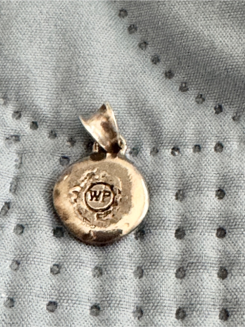 Waxing Poetic Sterling Silver Petite Horseshoe Charm - Picture 4 of 6